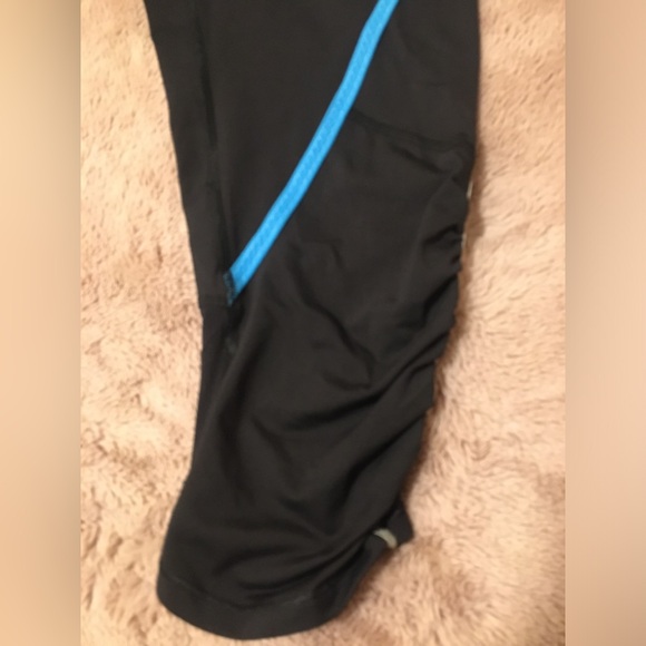 Lululemon athletic yoga pants - Picture 6 of 8